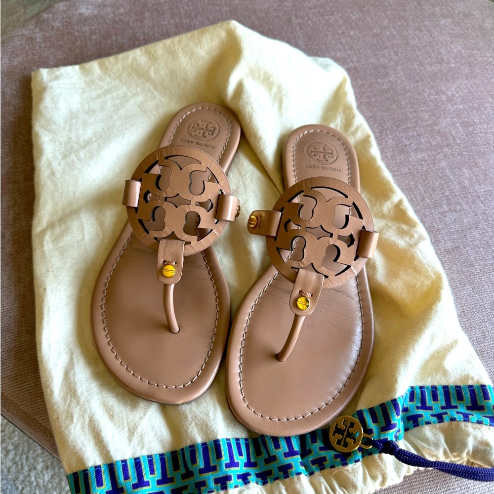 COPY - Tory Burch size 7 pink sandals